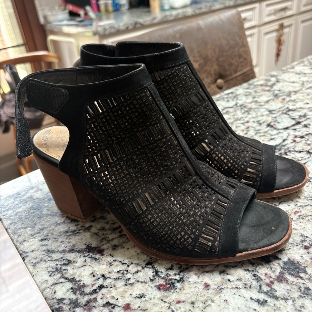 Vince Camuto Black Heeled Boots with Chunky Wooden Heel
